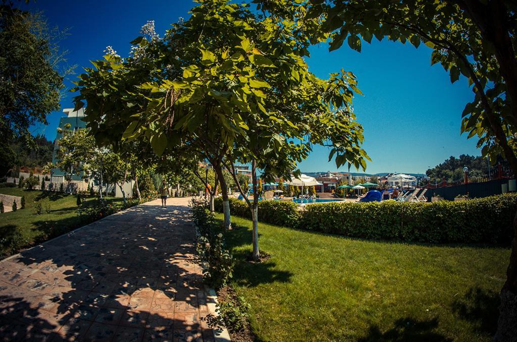 Gt Green Fort Beach Apartments Slăntjev Brjag Exteriör bild
