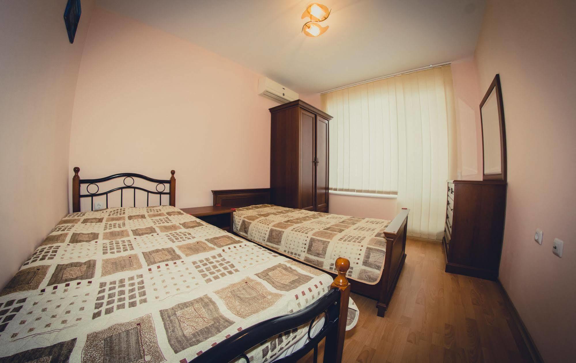 Gt Green Fort Beach Apartments Slăntjev Brjag Exteriör bild