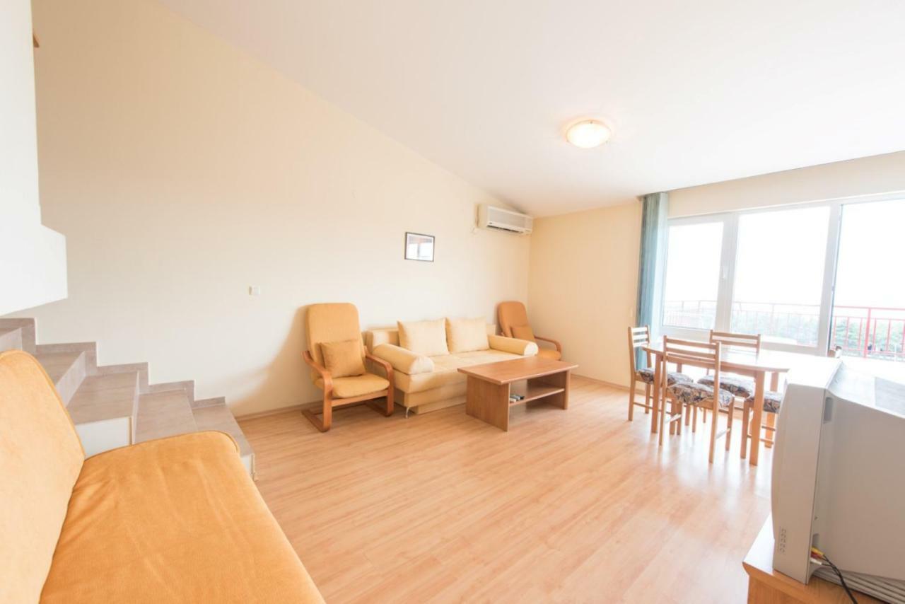 Gt Green Fort Beach Apartments Slăntjev Brjag Exteriör bild